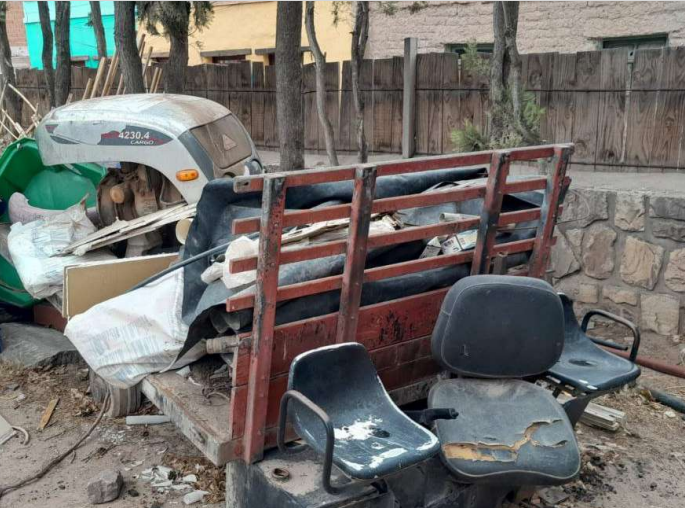 tractor desarmado.png