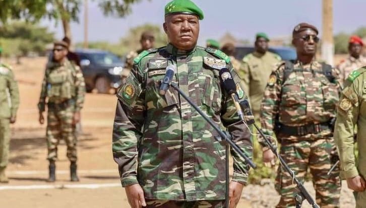 Niger : après la mutinerie, Niamey reconnaît des morts civils et accuse Paris