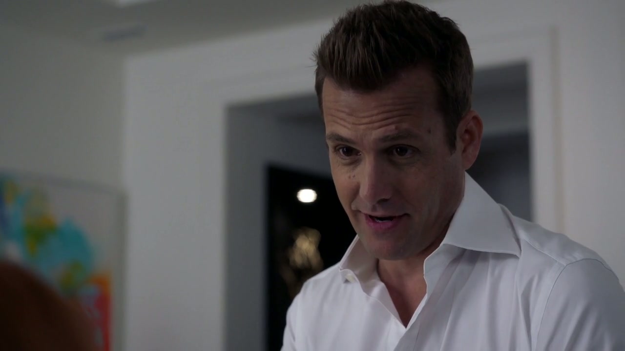 Suits Screenshot