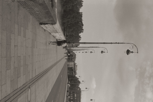 AAA008A.jpg