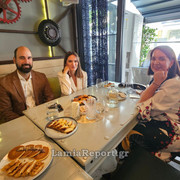 δικηγοροι077