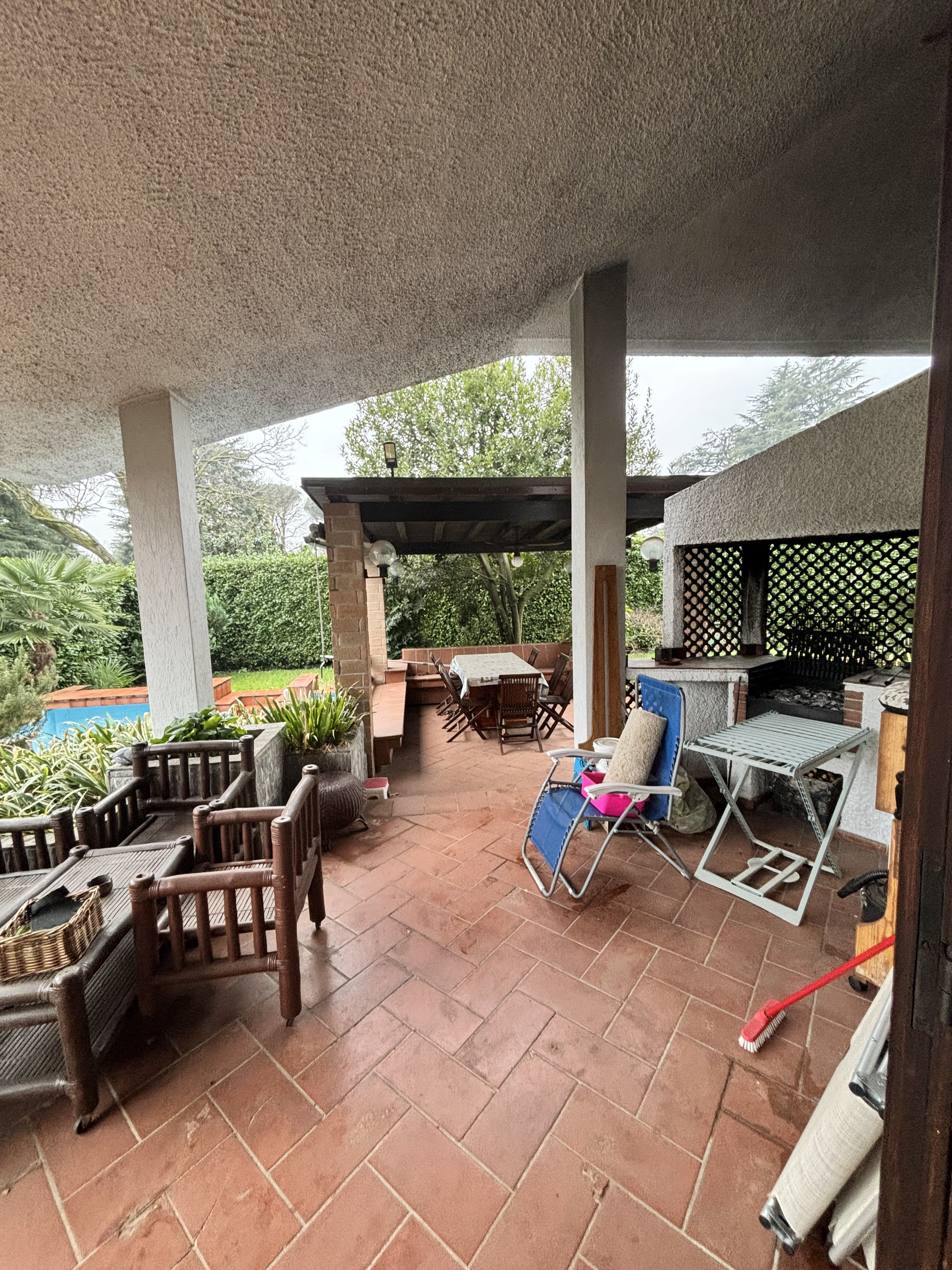 Villa con piscina - foto 8
