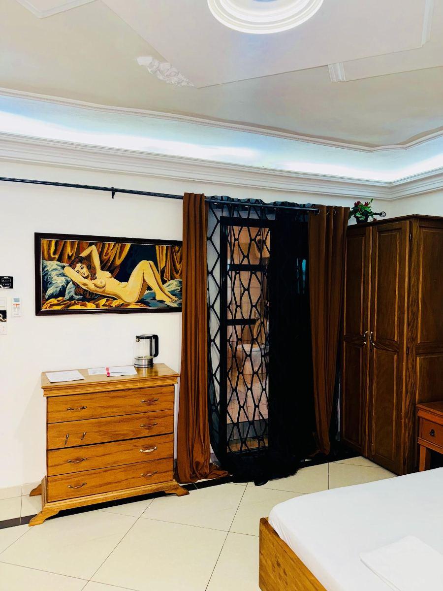 Chambre meublée à louer à Biteng, Yaoundé - 35000 FCFA/nuit