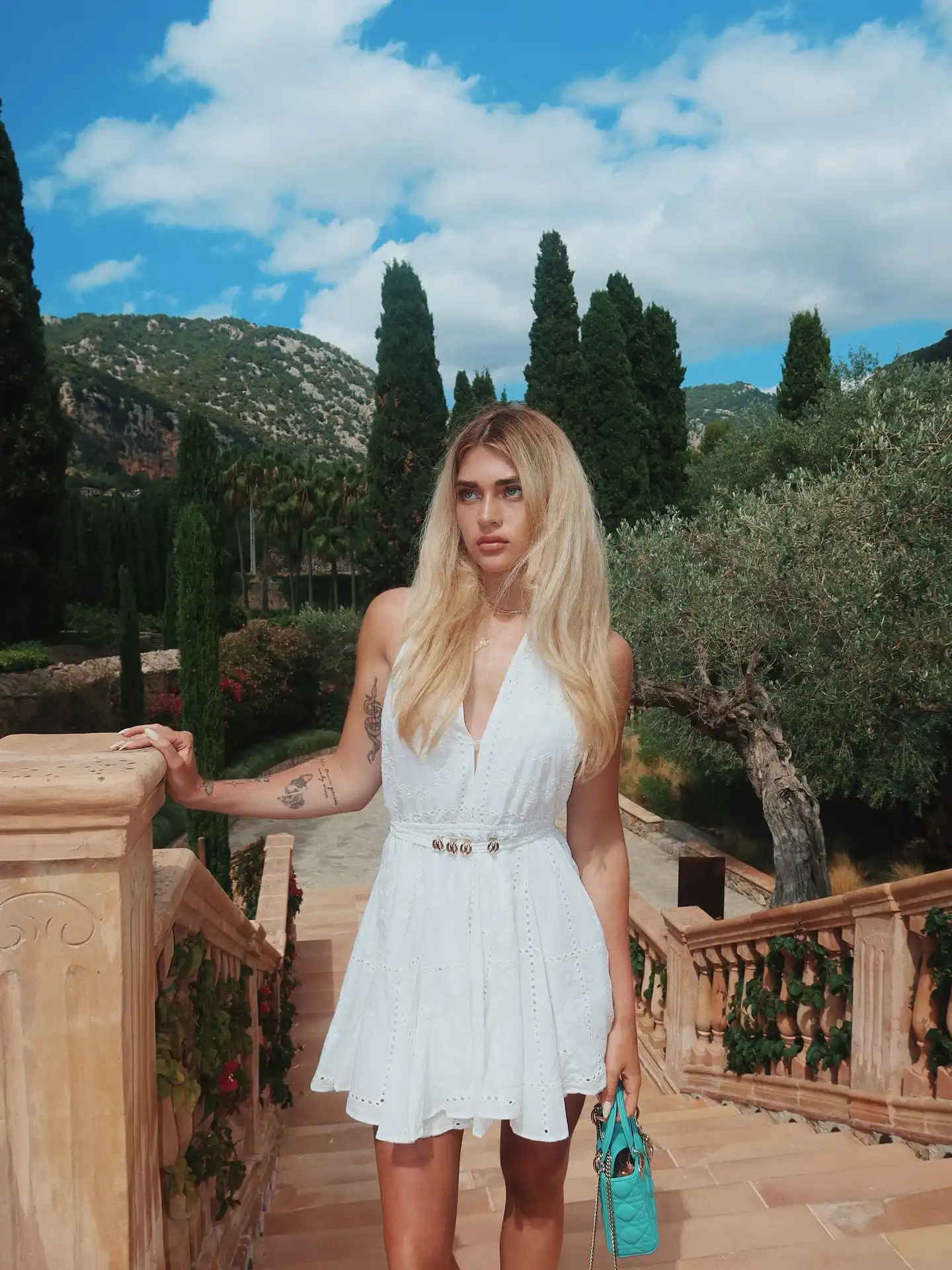 Marta Fort Wallpapers Insta Sport Bio (6)