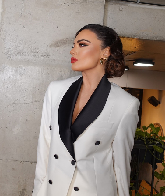 Elena-Risteska-Wallpapers-Insta-Fit-Bio-4.jpg