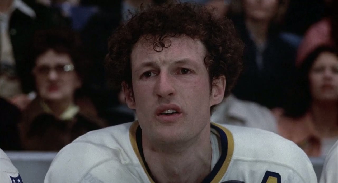 Slap Shot Screenshot