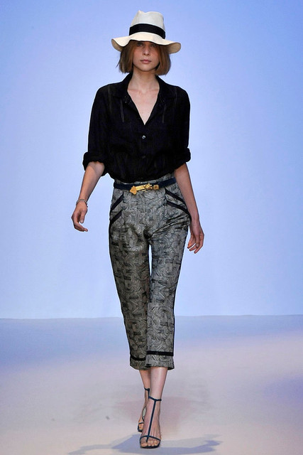 00040fullscreen