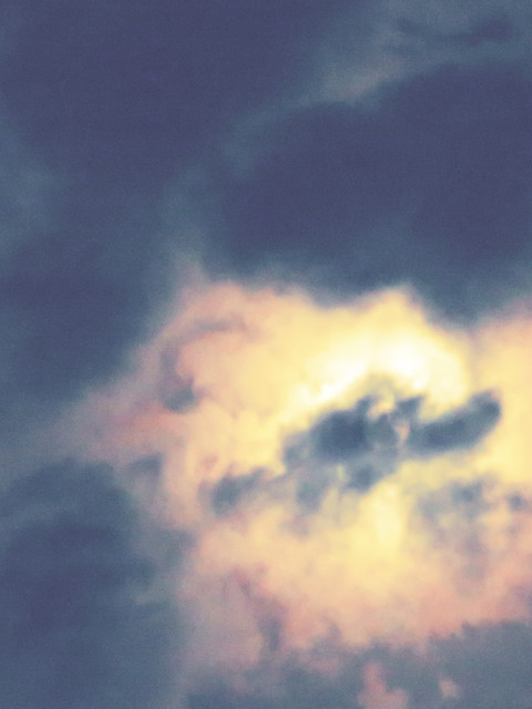 Pmoon-011.jpg