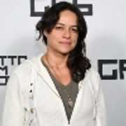 Michelle-Rodriguez-blockbuster
