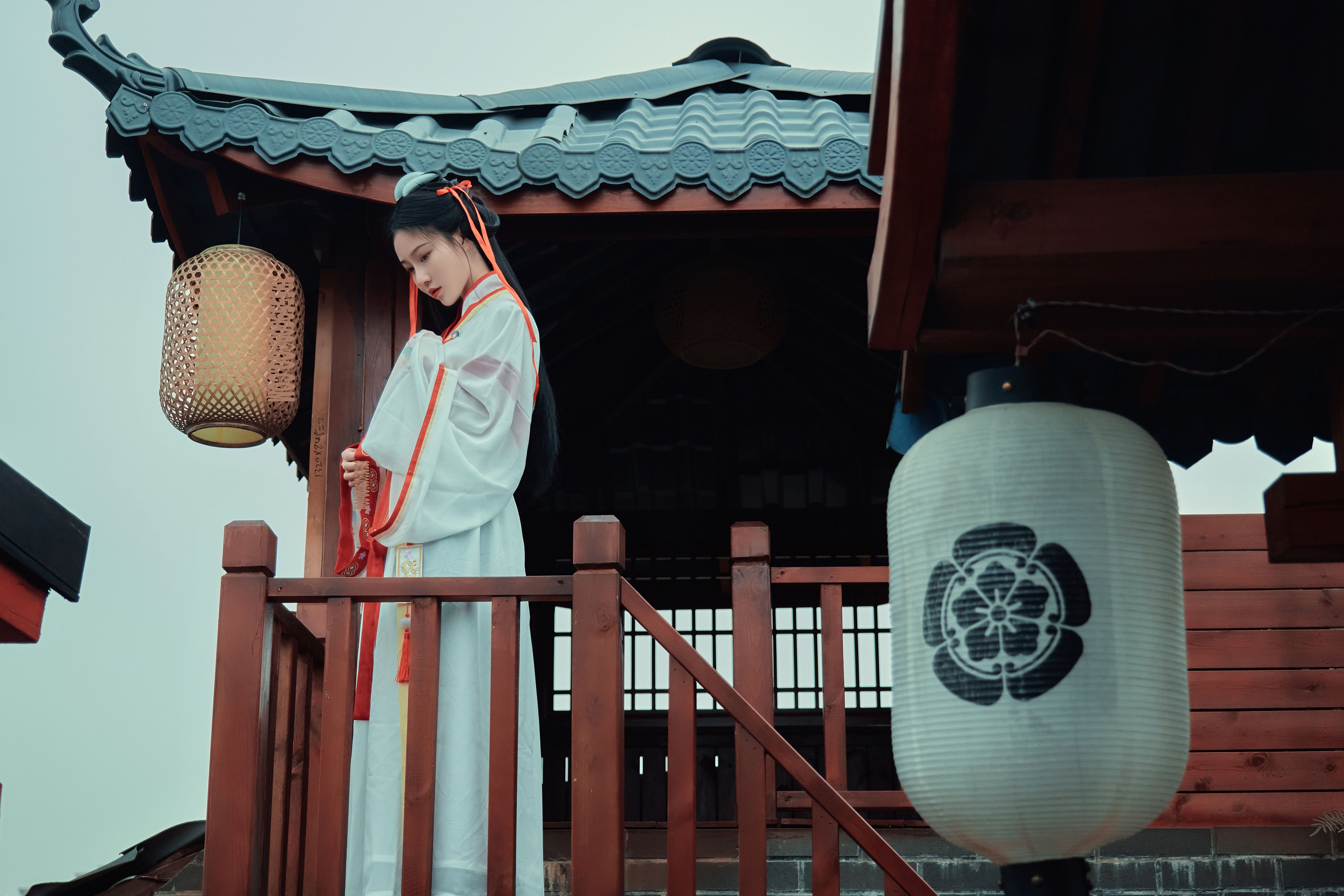 【套圖x28】素人漁夫-女僕，在家閑著沒事就露毛[60P]