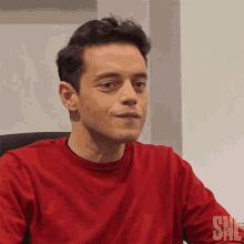 [Image: look-rami-malek.gif]