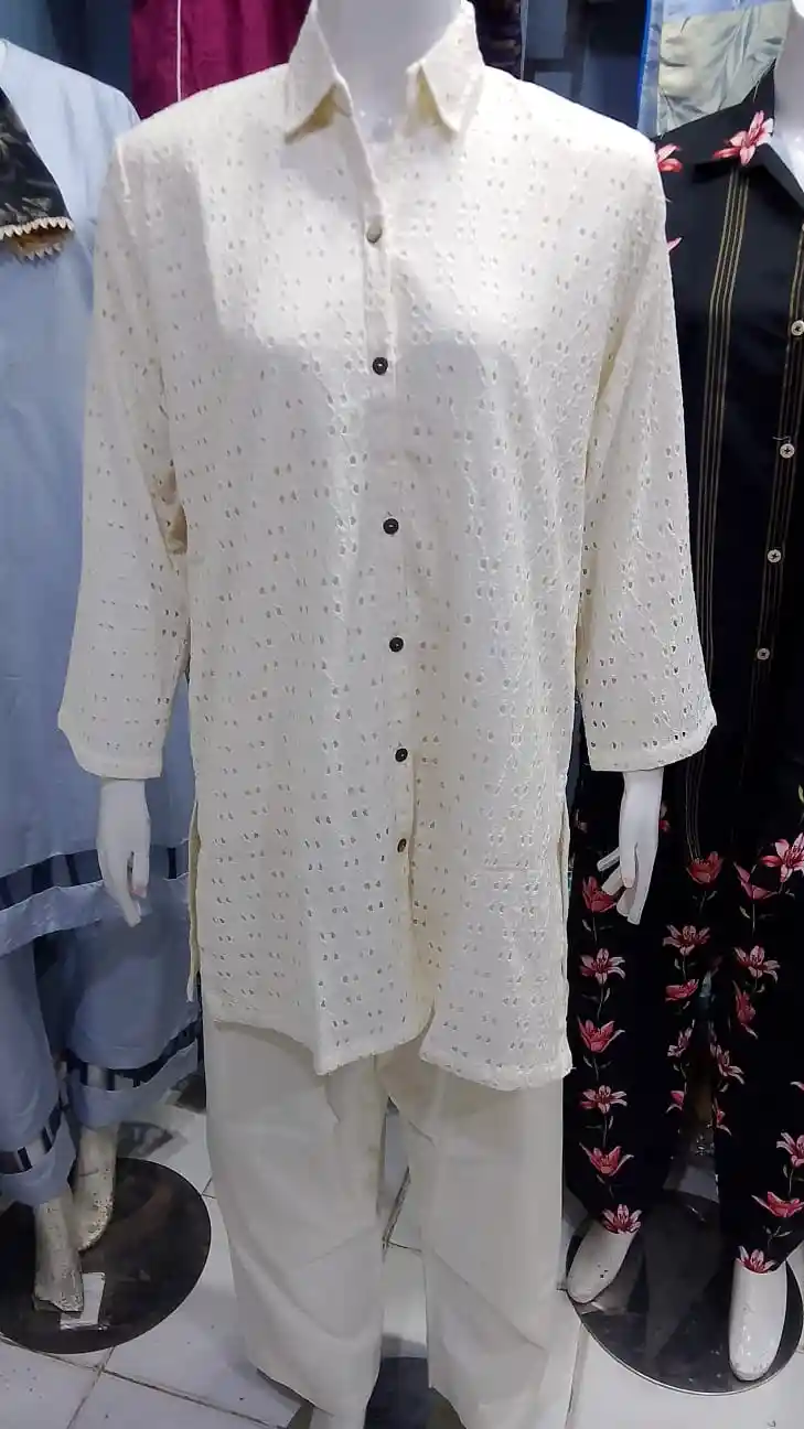 Lady best quality 2 and 3 PCs suits 🛍️ - Image 4