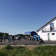 06