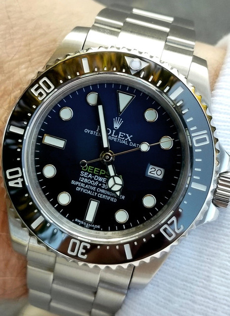 15716106548120