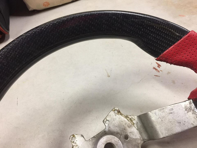 steering wheel1