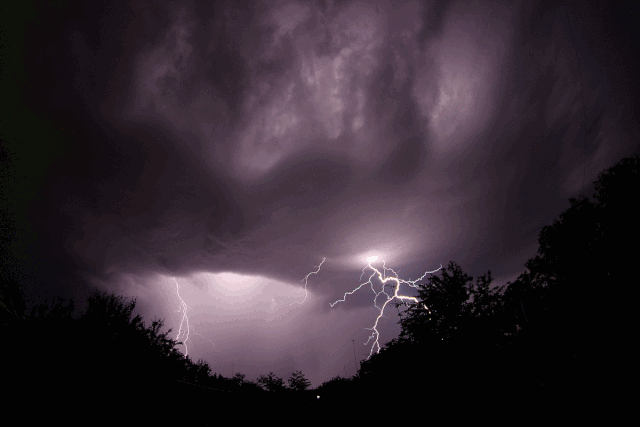 lightning555