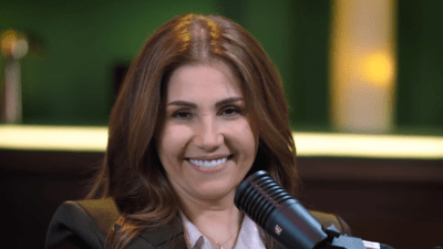 يارا صبري تصوغ رسائل العدالة الانتقالية بمسرحية يوم الحساب