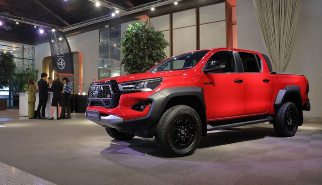 HILUX