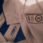 cr2