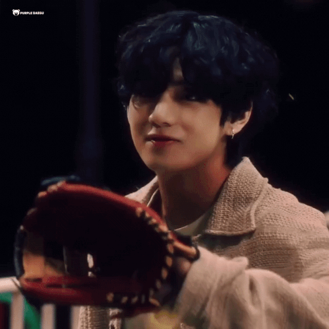 Stay Gold MV (3).gif