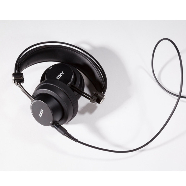 akg-k175-2.jpg