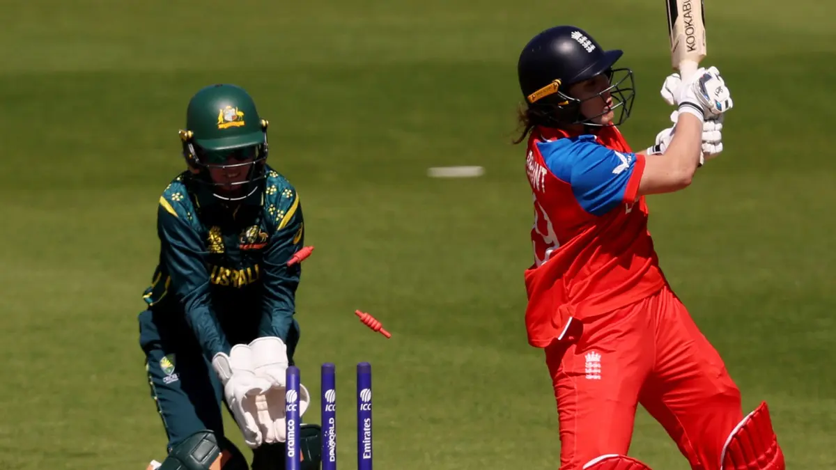 England Fall to Australia in World Cup Warm-Up