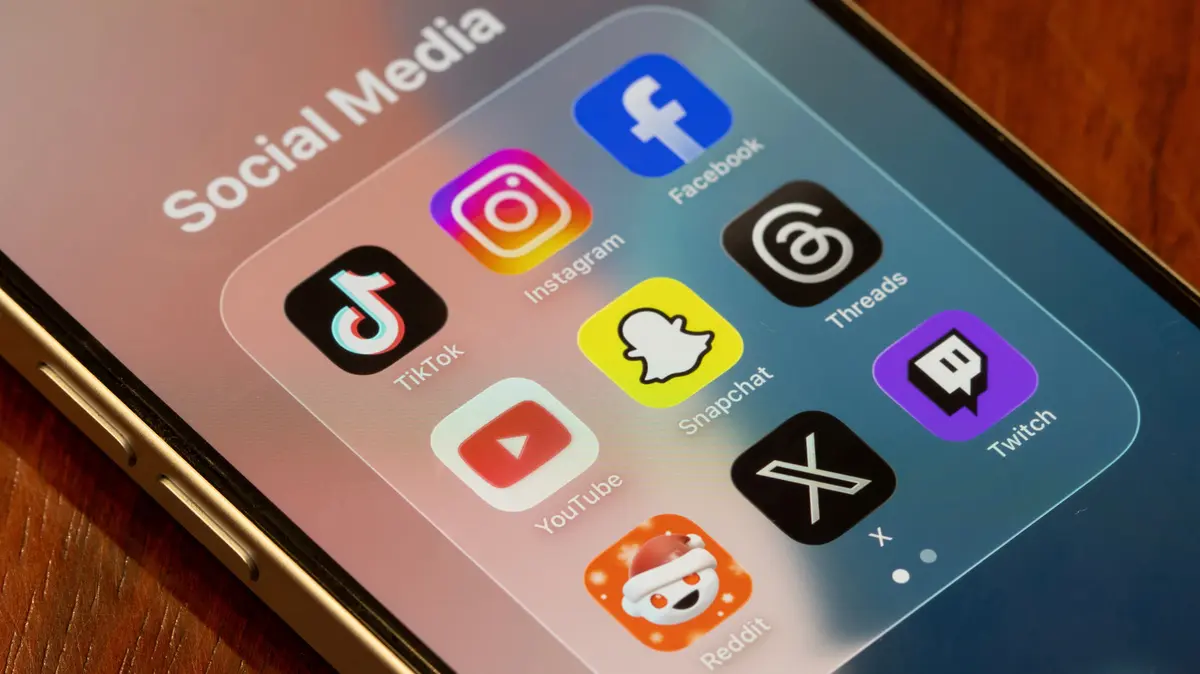 Gigantii social media, acuzați de platforme care creează dependență