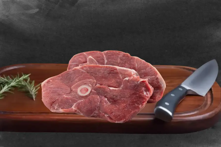Koop een lamvleespakket met een goed leven - Lamsgigot (lamsbout met been) - Lamsvlees - Swifter schaap - BBQvlees van de boer thuisbezorgd - Vleeskopenbijdeboer.nl