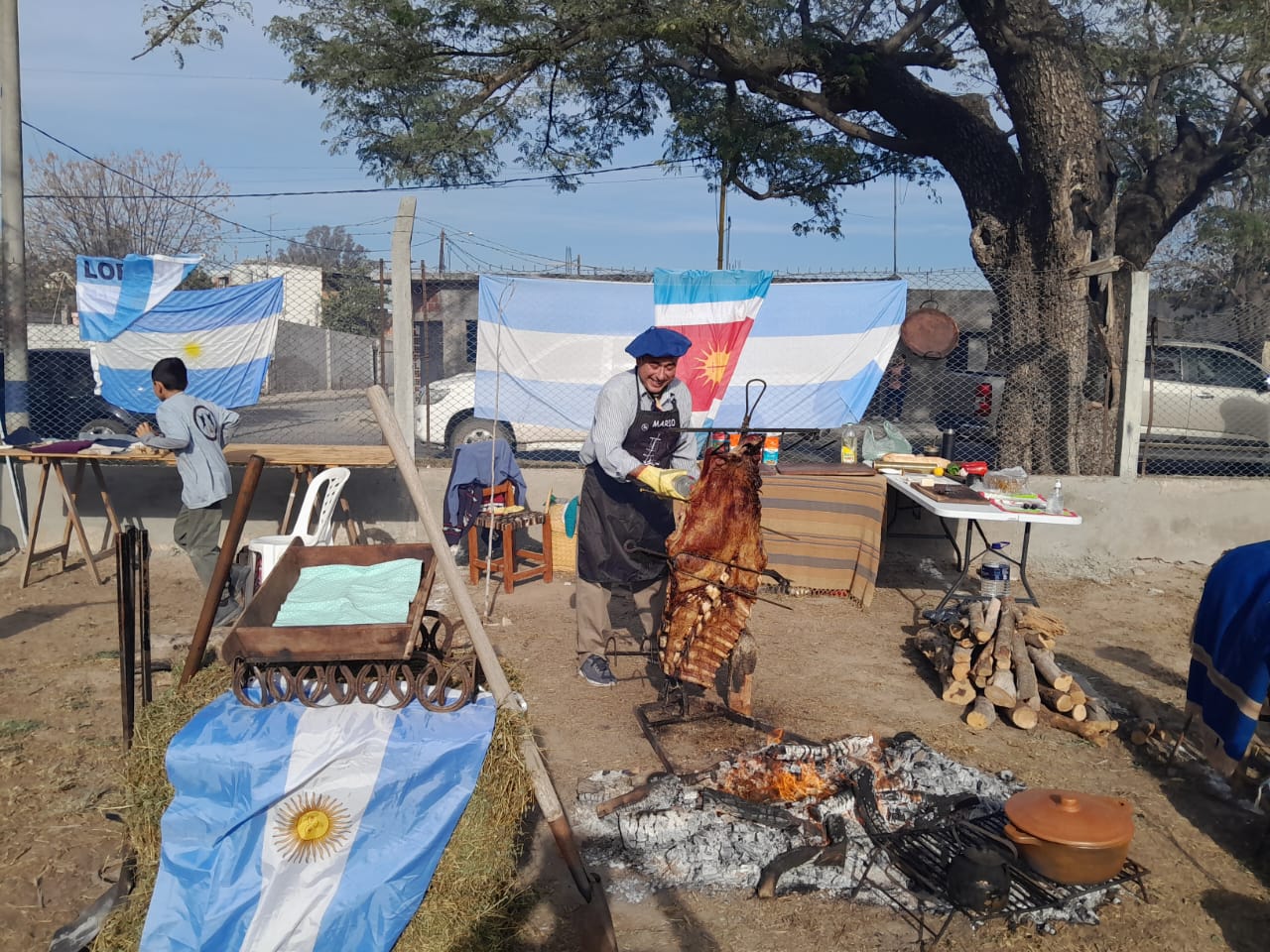 Convocan a Artesanos a para participar con sus productos en el «III Certamen del Asado a la Estaca»