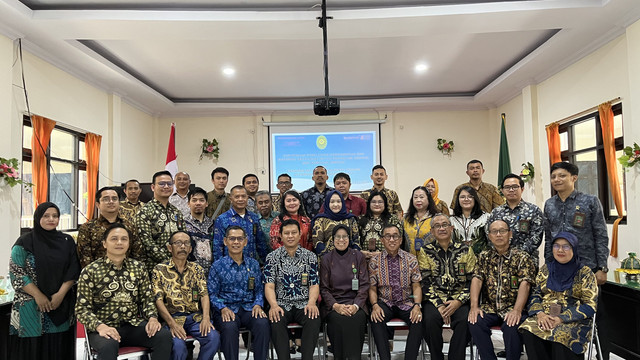 Foto-Bersama