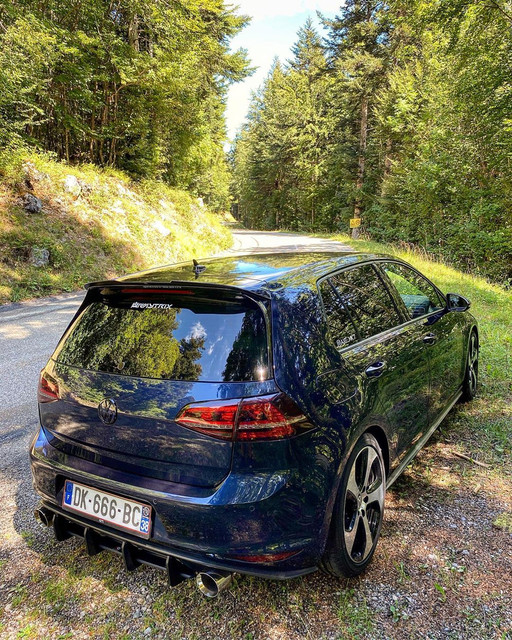 VW-GOLF-MK7.jpg