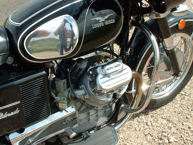 MOTOGUZZIPICTURES311