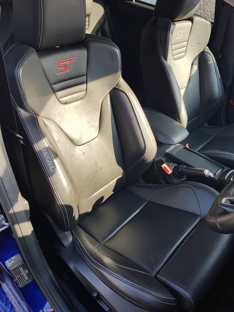 Interior 3.jpg