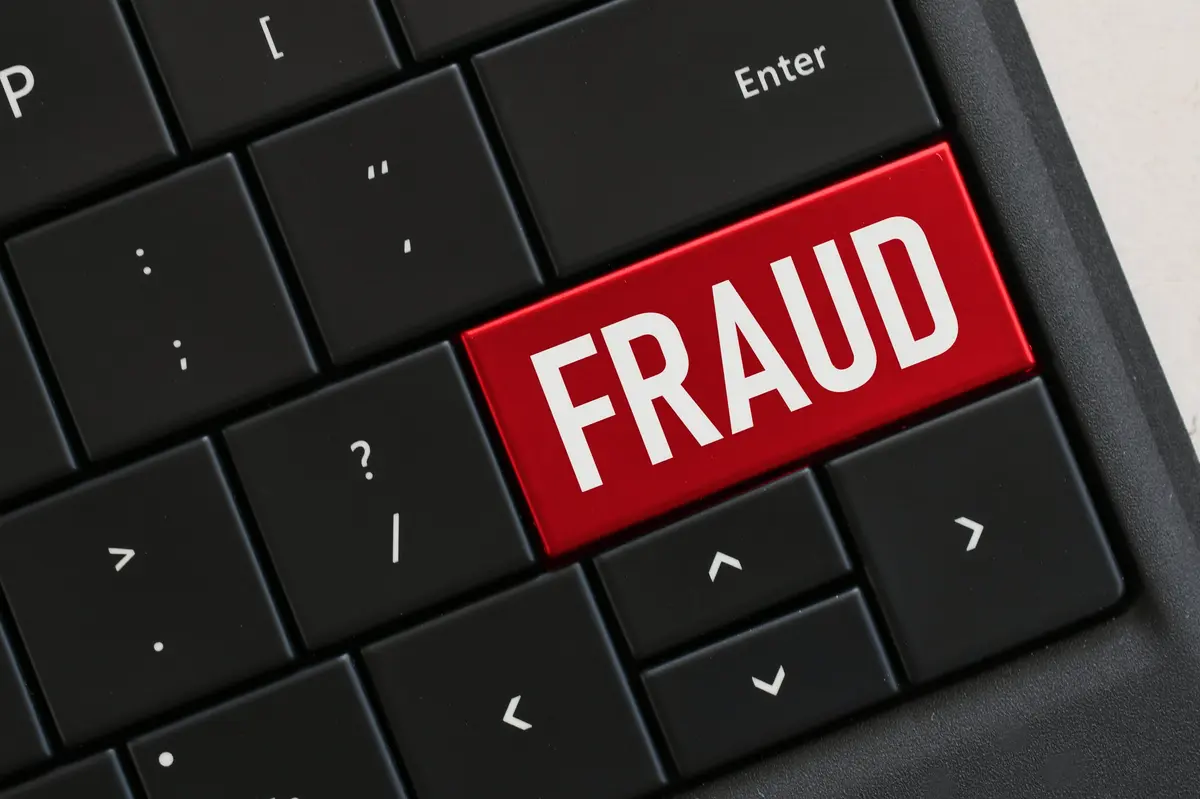 Frauda prietenoasă: o provocare majoră în era digitală