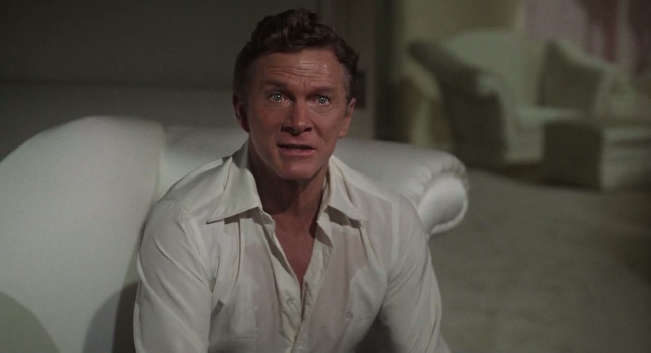 Mommie Dearest Screenshot