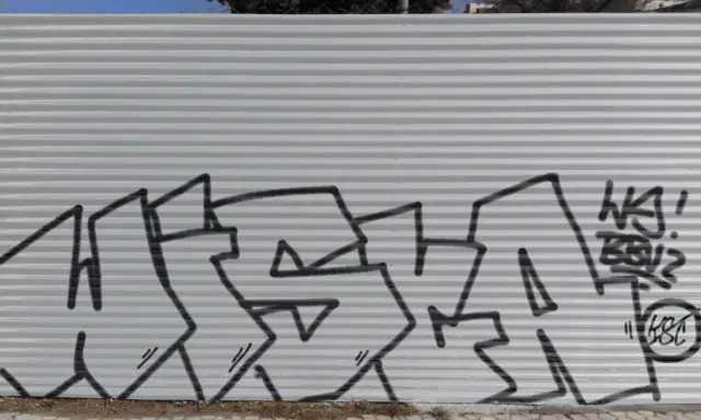 Graffiti artwork by vandald