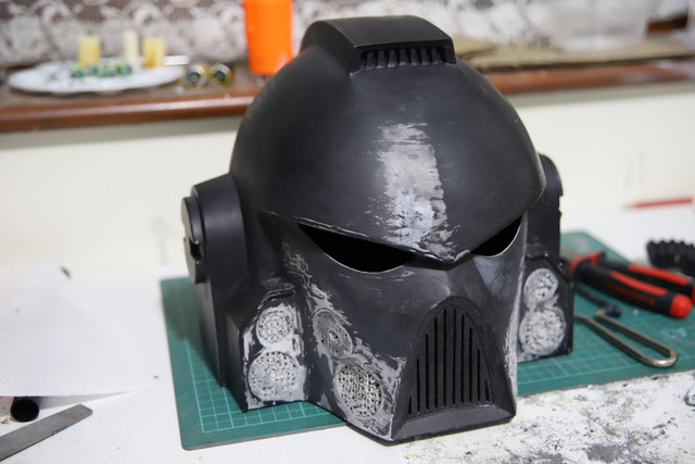 Helmet (09)