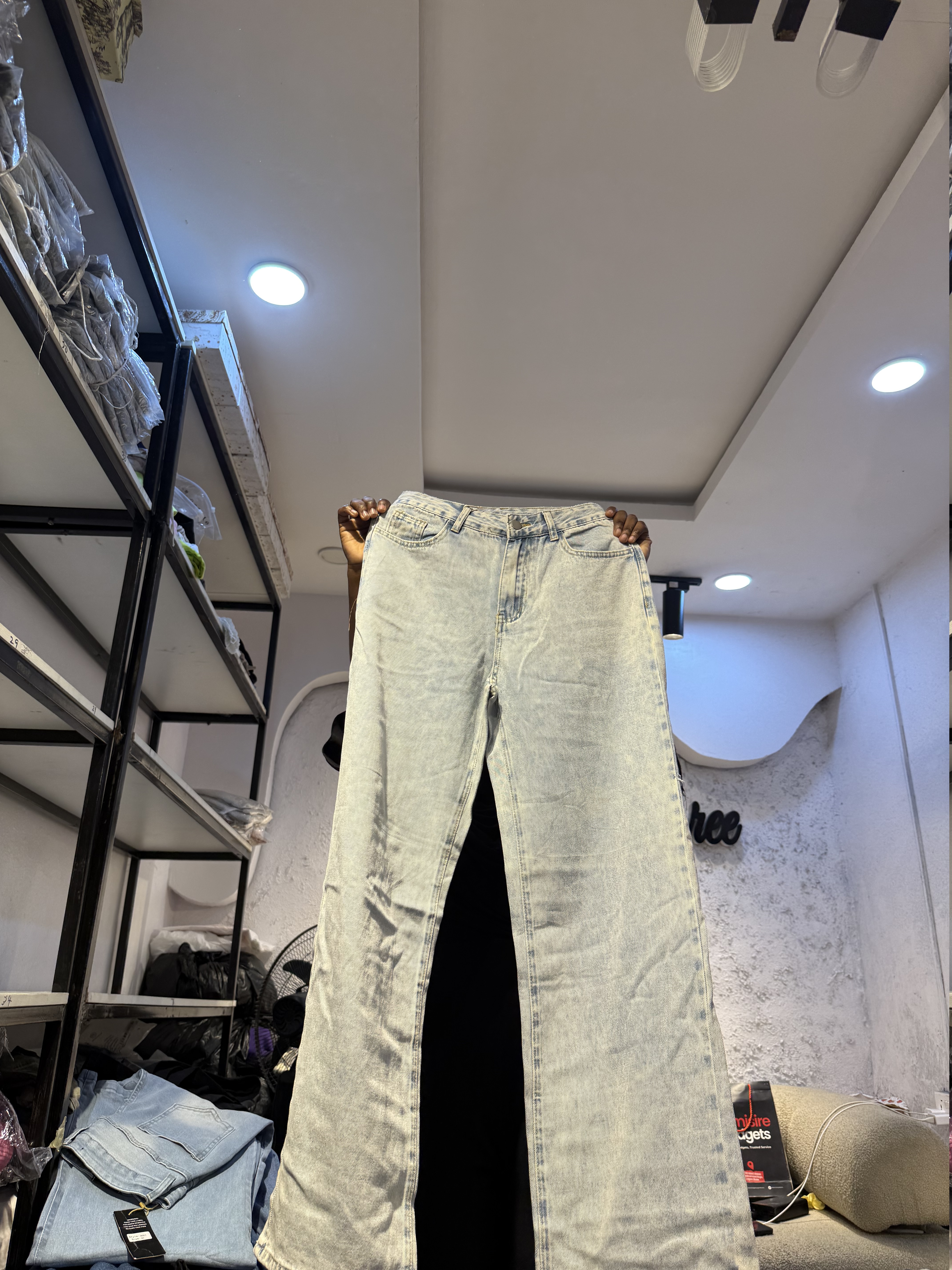 Waist 30