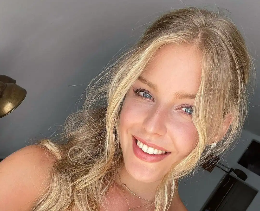 Alisia Ludwig Wallpapers Insta Fit Bio (14)