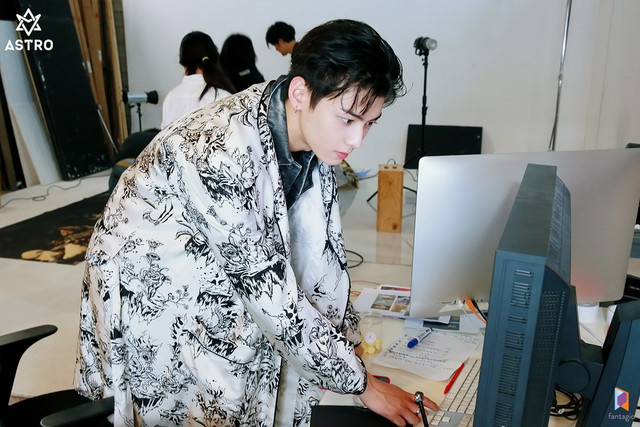cha eun woo 1026822