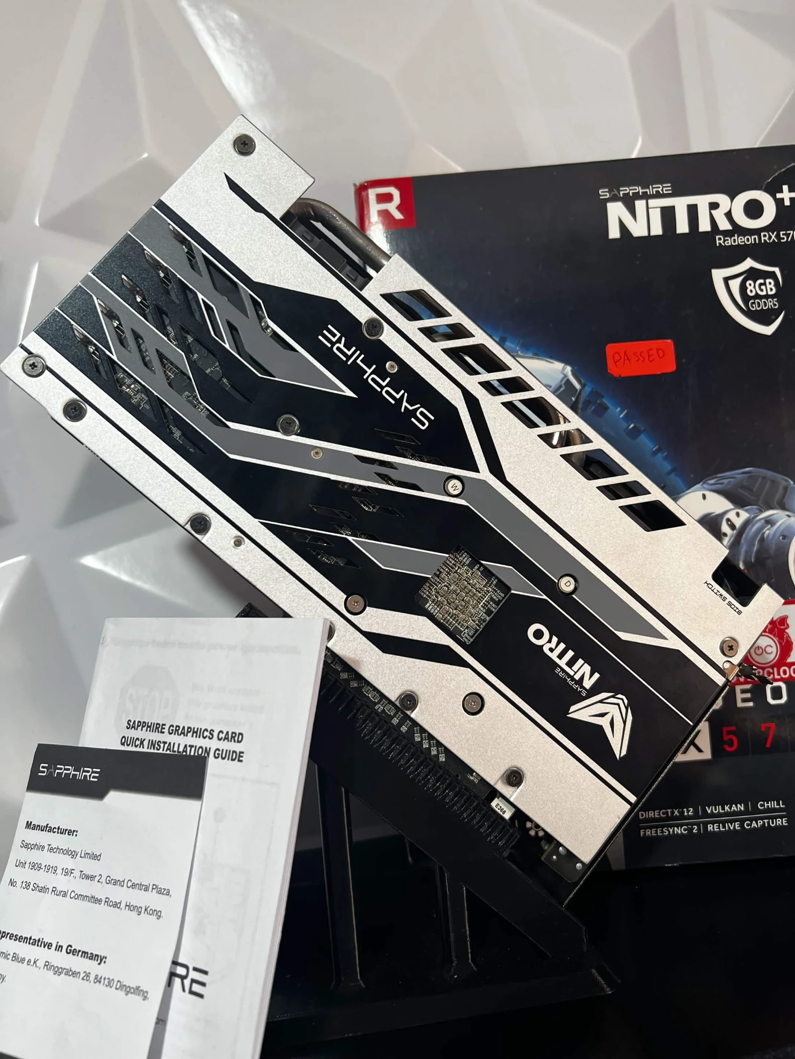 RX 570 8GB SAPHIR NITRO + miniature 2