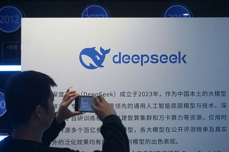 DeepSeek представила V4: гигантские модели, дешевле конкурентов