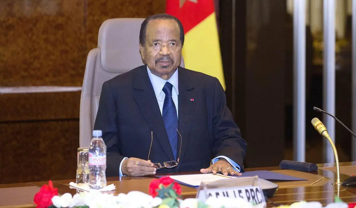 Illustration - Biya signe sa succession la nuit où le pape criait contre les tyrans. Un hasard de calendrier qui dit tout