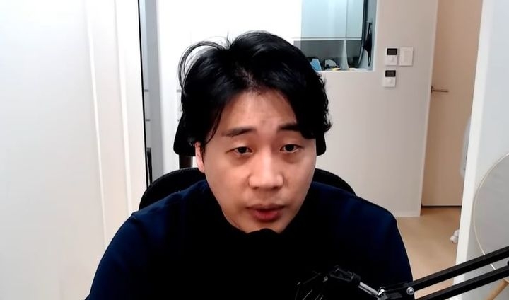 &lsquo;장사의 신&rsquo; 은현장 오열, 그 5분의 침묵