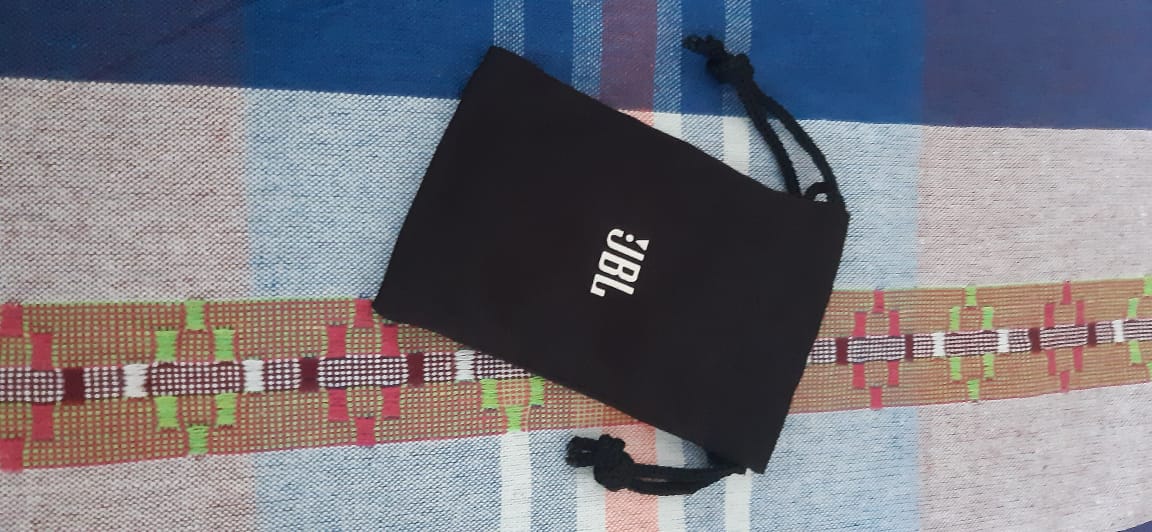 pouch1.jpg