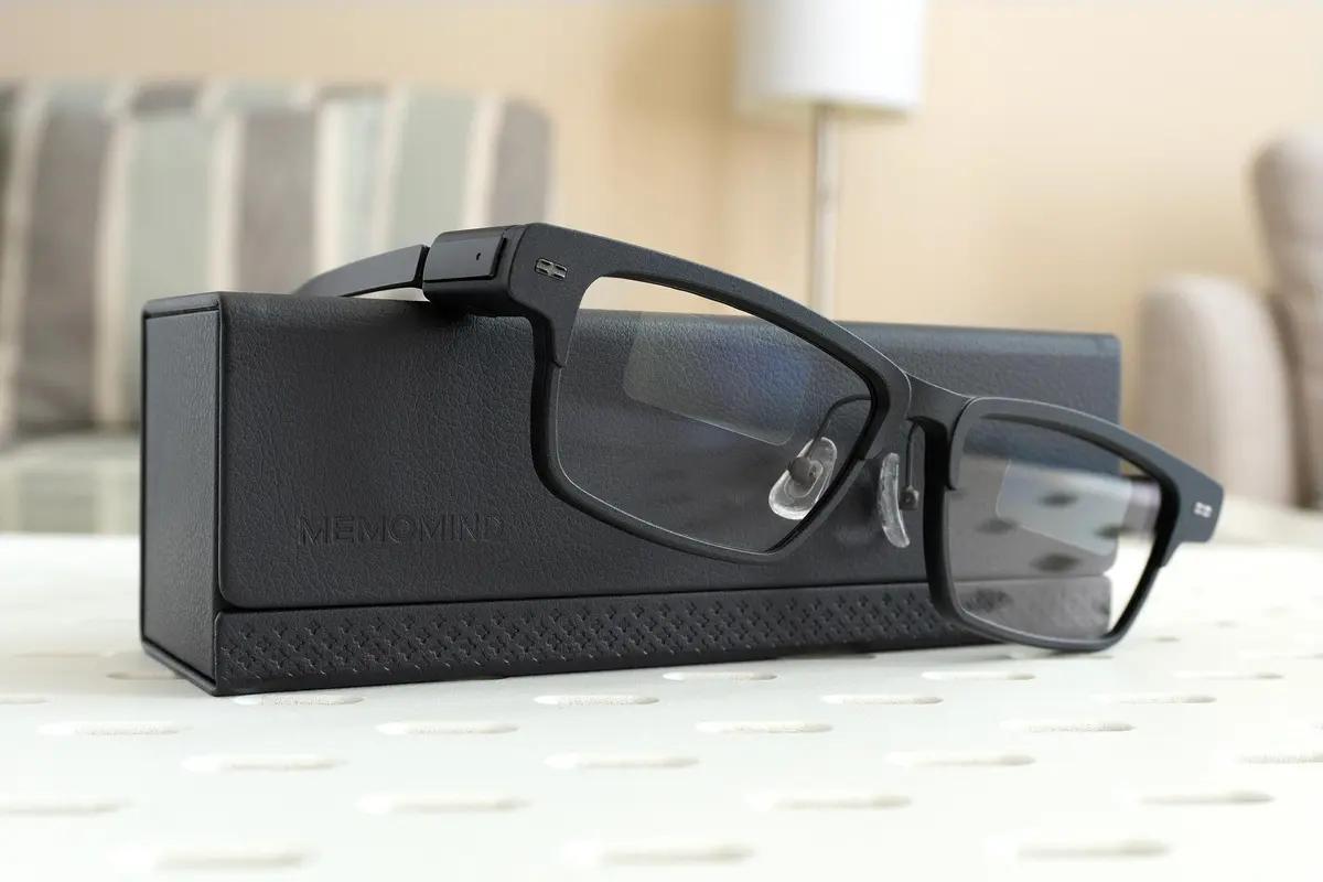 Smart Glasses Bring Tony Stark Vision Closer