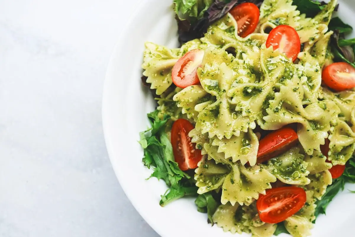 Moderate Carb Intake May Lower Heart Risk
