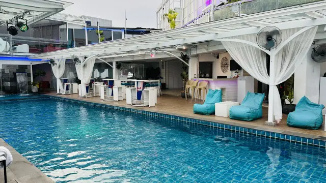 Puteh Rooftop Bar4.webp