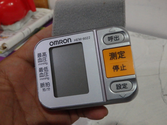 OLYMPUS-DIGITAL-CAMERA