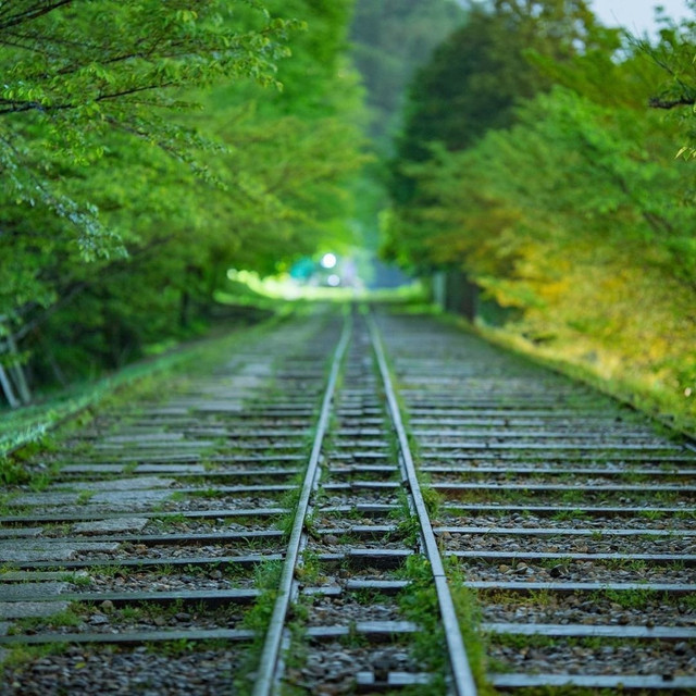 4-Zj0-KAU6p8
